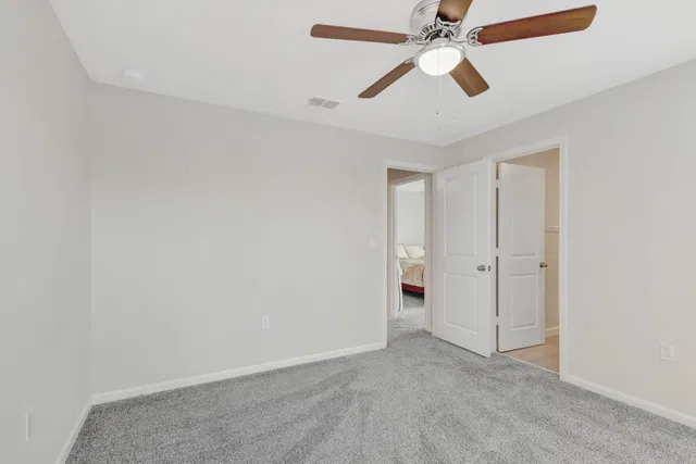 Residence photo 36