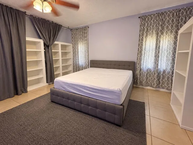 Residence photo 10