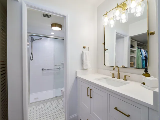 Eastpointe Country Club Unit 203 photo 15
