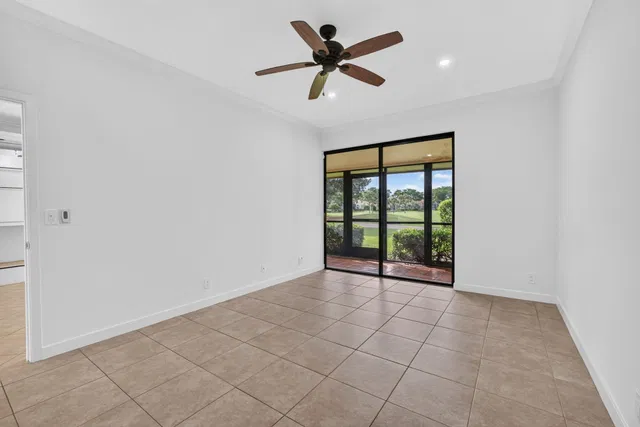 Residence photo 11