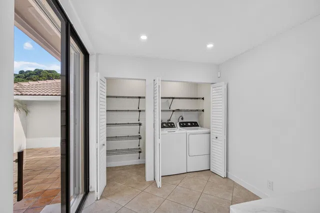 Residence photo 20