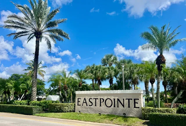 Eastpointe Country Club Unit 201 photo 27