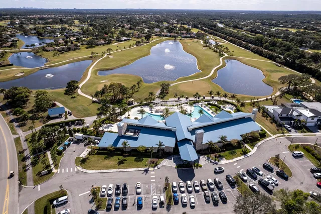 Eastpointe Country Club Unit 201 photo 33