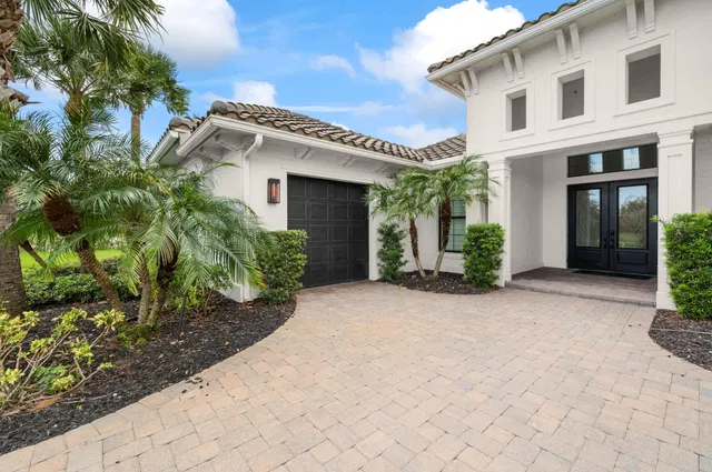 Residence photo 4