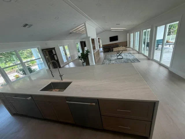 Residence photo 6
