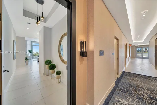 153 N Seabreeze 403, Fort Lauderdale, FL 33304
