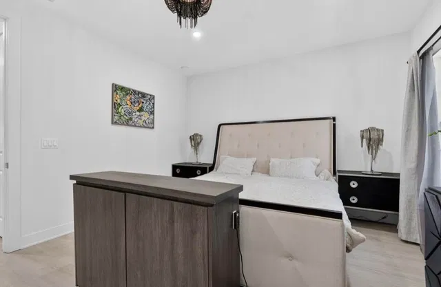Residence photo 26
