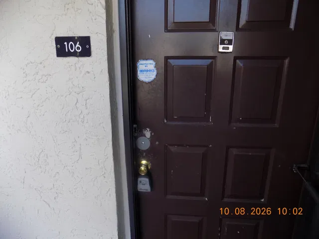 Unit 106 photo 3