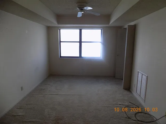 Unit 106 photo 10