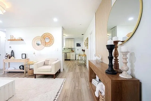 Residence photo 12