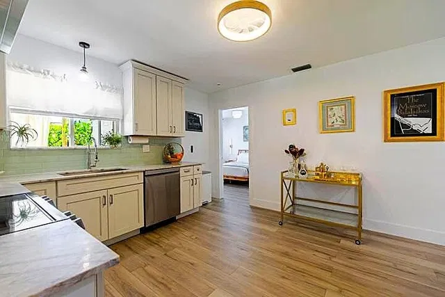 Residence photo 14