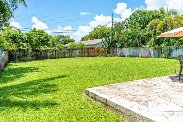 Residence photo 57