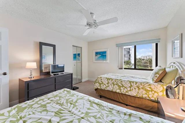 Unit B406 photo 21