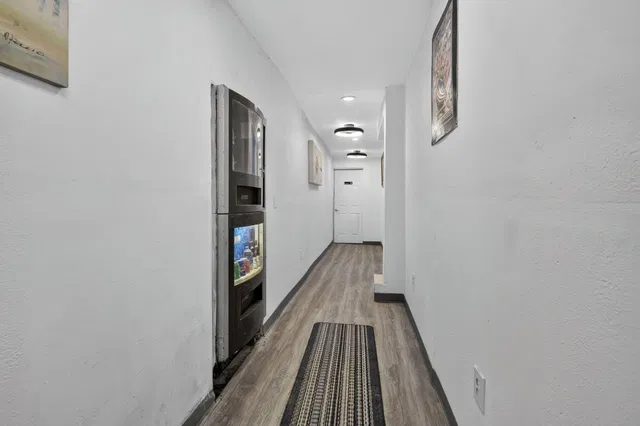 Residence photo 25