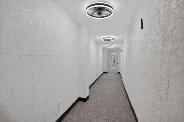 Residence photo 26