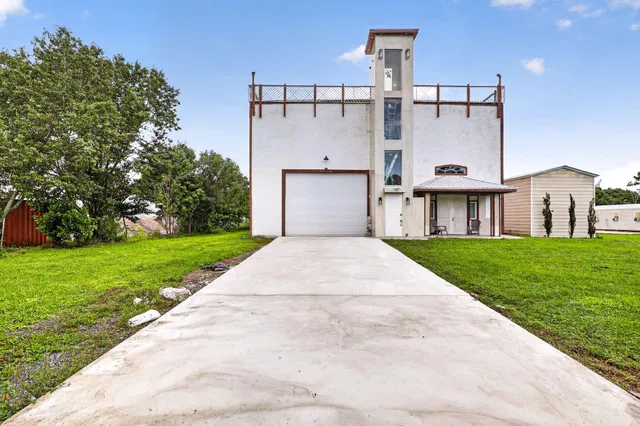Residence photo 57