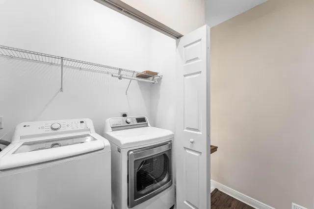 Unit 505 photo 23