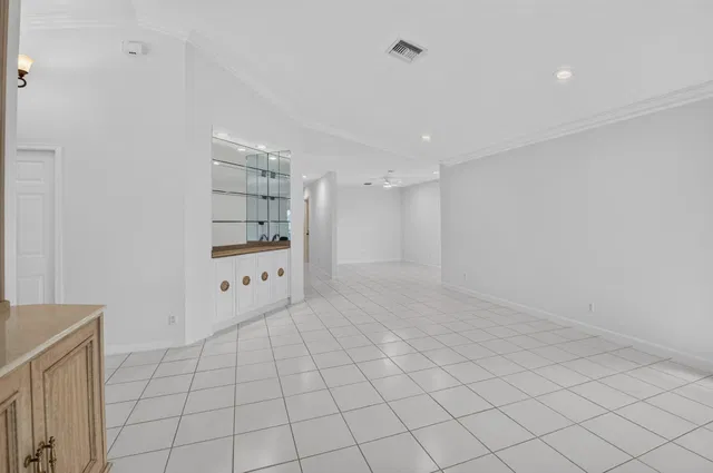  Residence photo 13