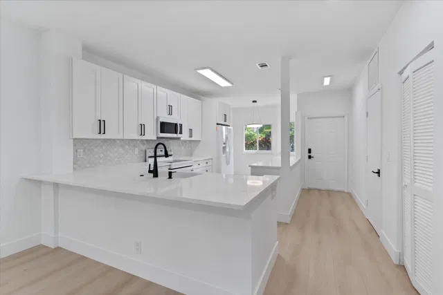 Residence photo 7