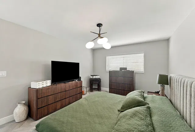  Unit 101 photo 13