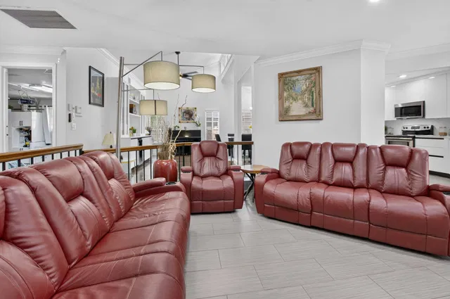  Residence photo 20