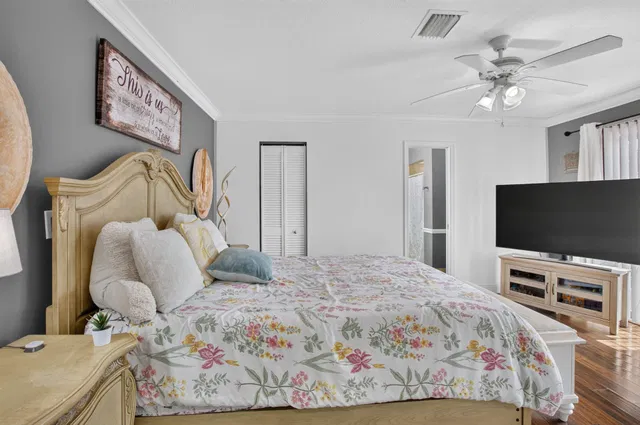  Residence photo 30
