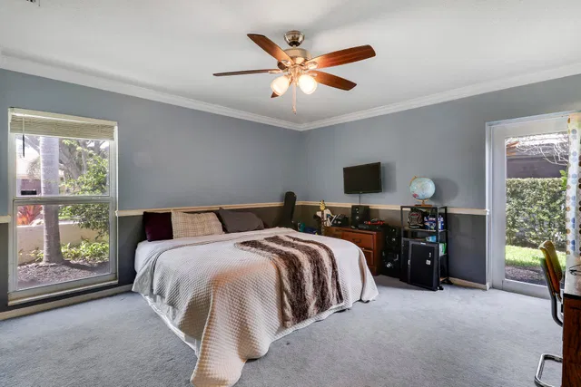 Residence photo 42