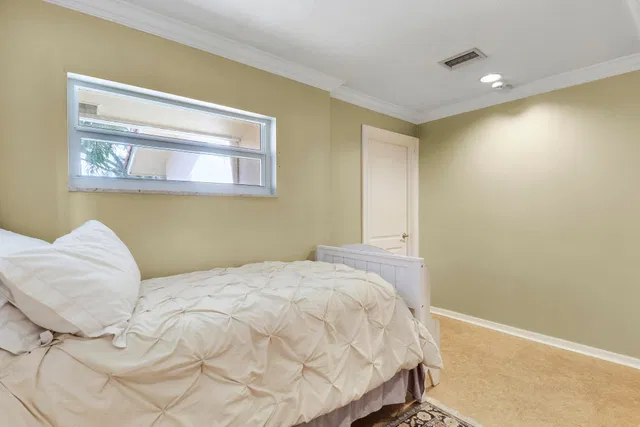 Residence photo 44