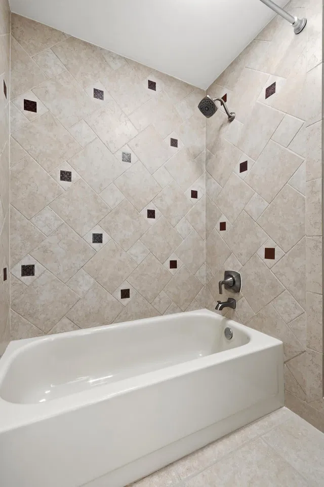 Residence photo 31