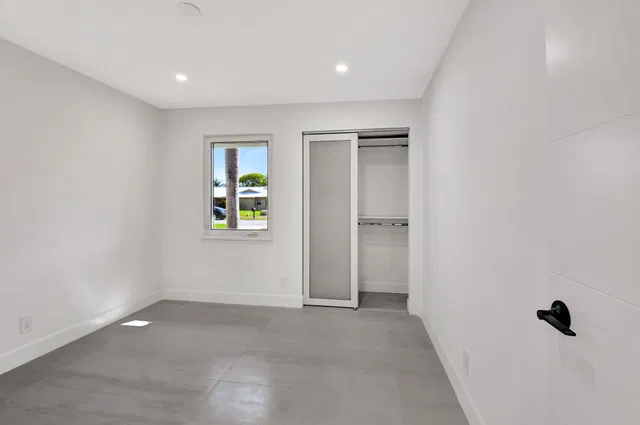 Residence photo 20