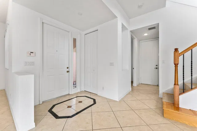 Residence photo 22