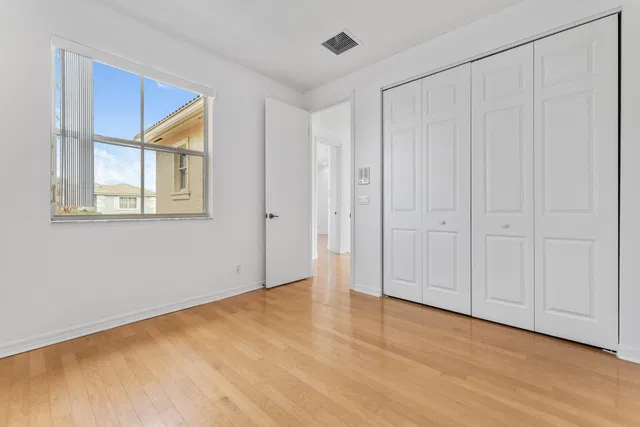 Residence photo 35