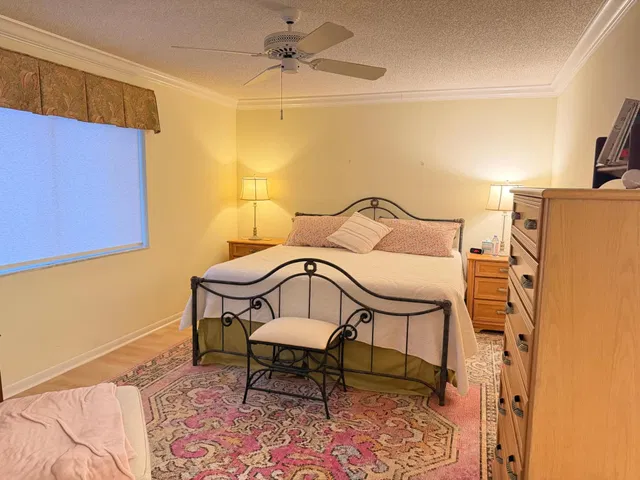  Unit 103 photo 6