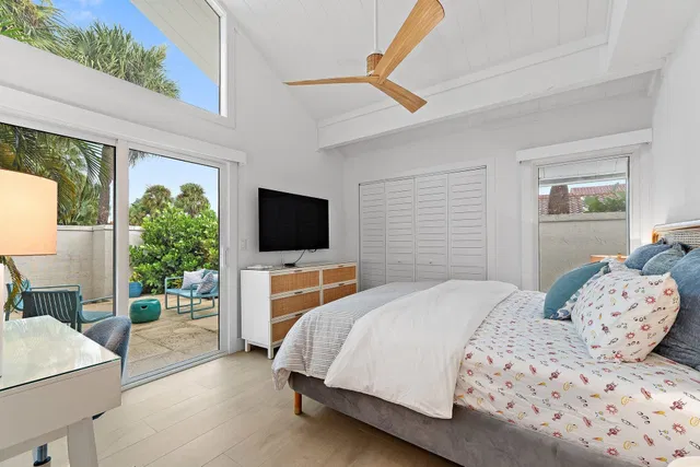 Residence photo 26