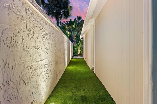 Residence photo 46