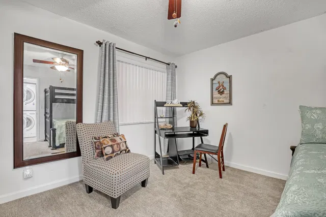 Unit 215 photo 14