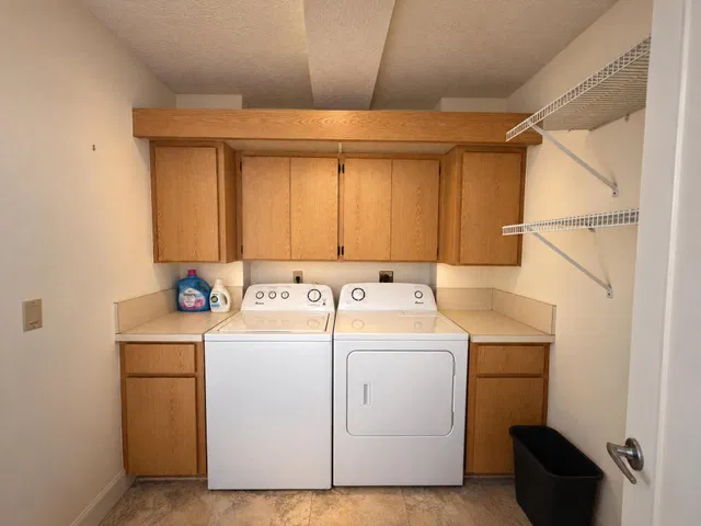 Unit 405 photo 20