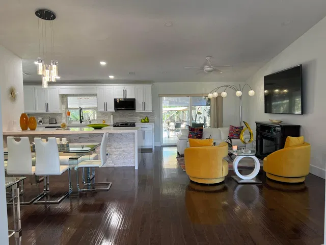 Residence photo 32