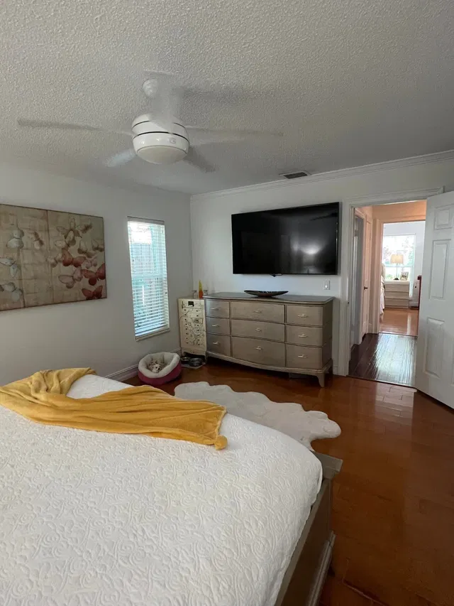 Residence photo 36