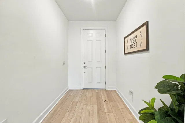 Residence photo 8