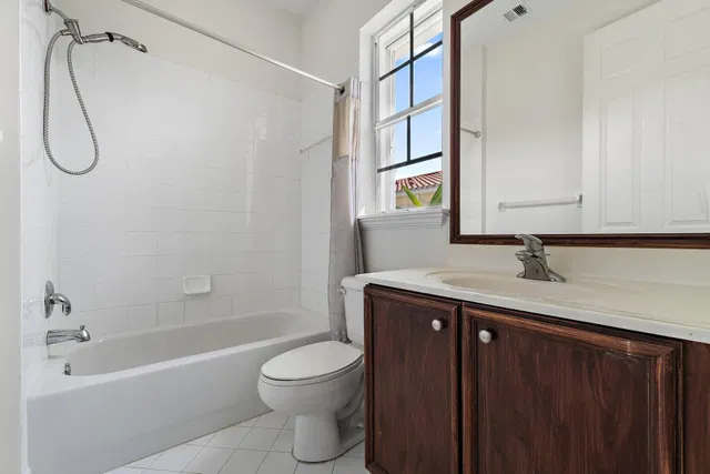 Residence photo 39