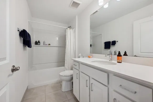 Residence photo 23