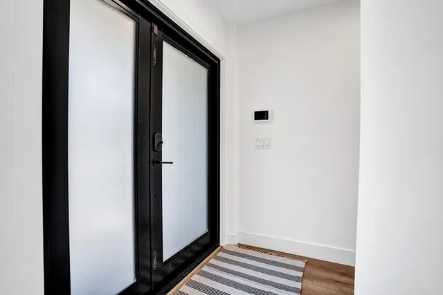 Residence photo 4