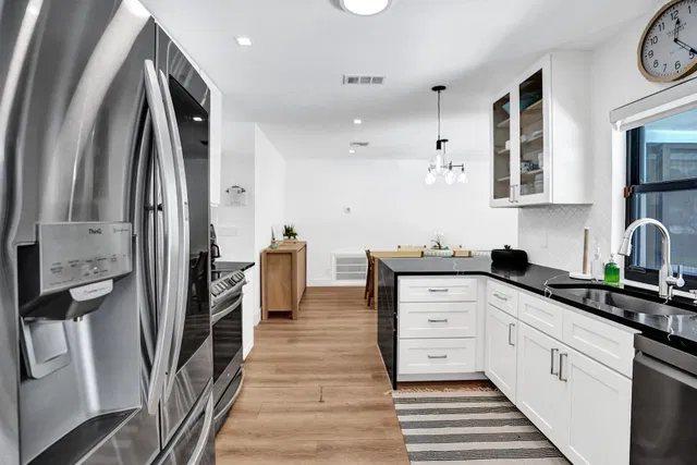Residence photo 18