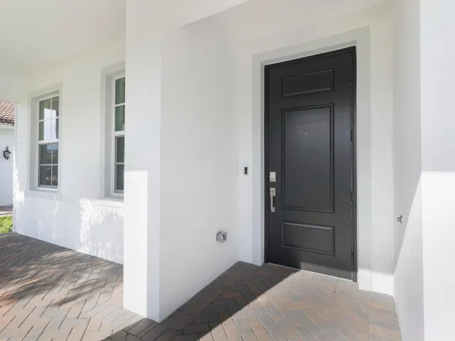  Residence photo 5