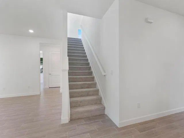  Residence photo 36