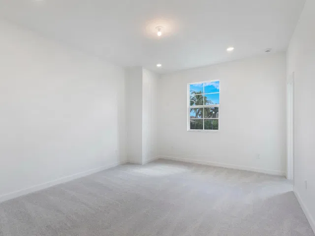 Residence photo 42