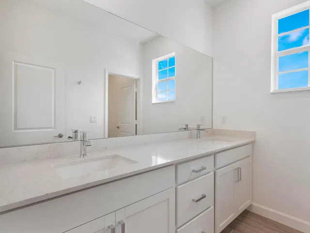 Residence photo 50