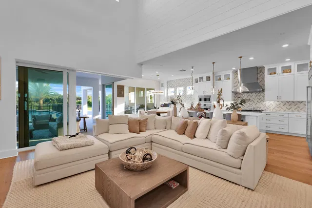 Bridgewater Preserve Residence photo 15
