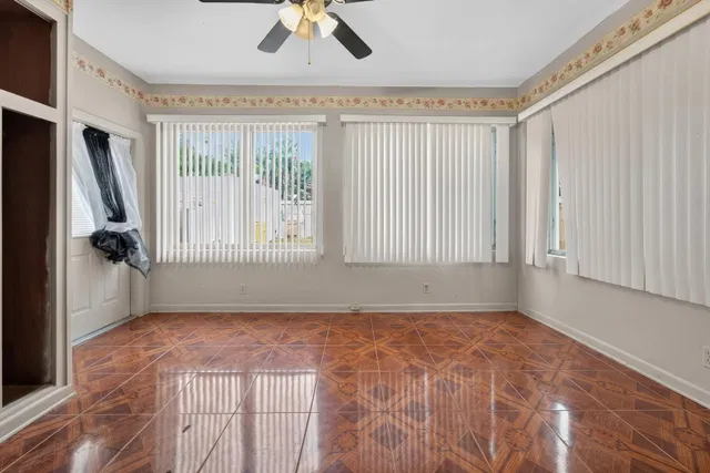 Old Northwood Residence photo 37